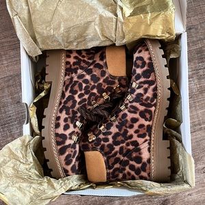 Aldo kedilandra leopard print booties 10